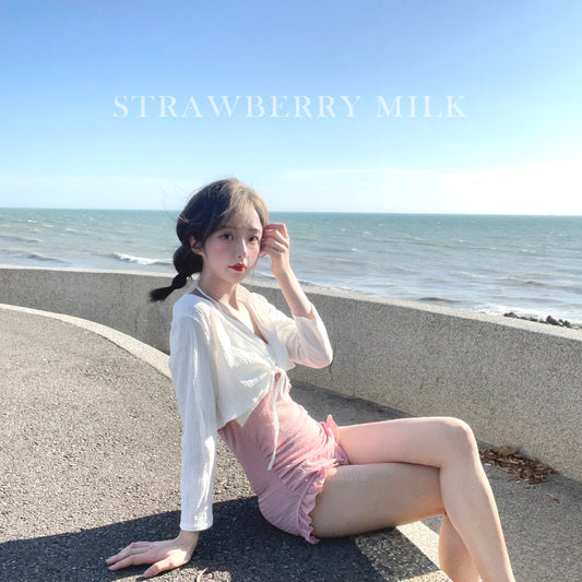 【 草莓牛奶 】